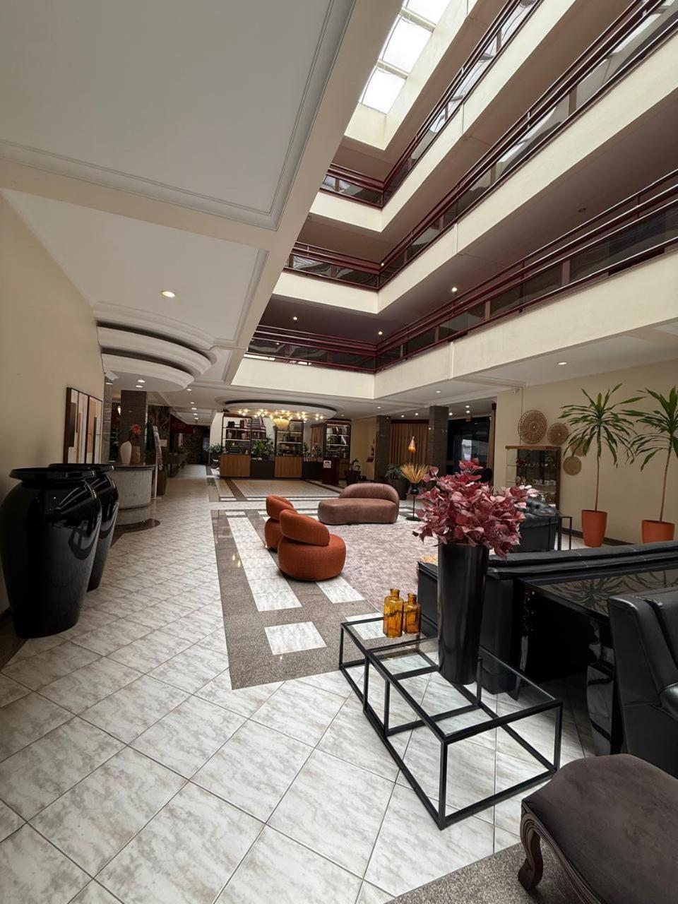 Susin Hotel Mafra Εξωτερικό φωτογραφία