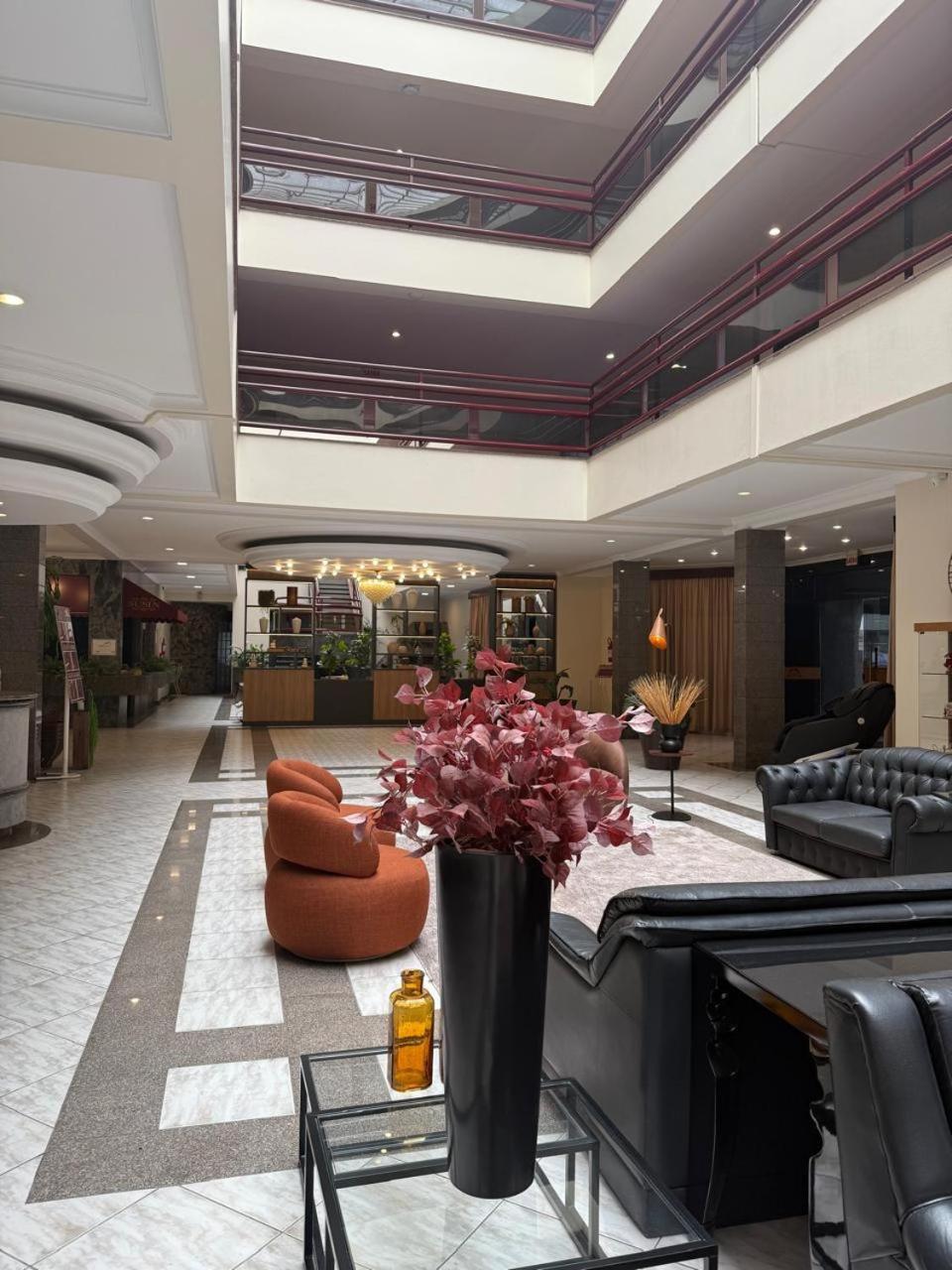 Susin Hotel Mafra Εξωτερικό φωτογραφία